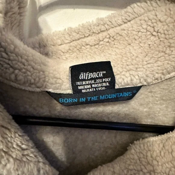 Pullover - Picture 4 of 4